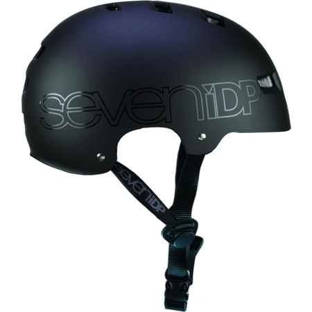 7IDP M3 helmet